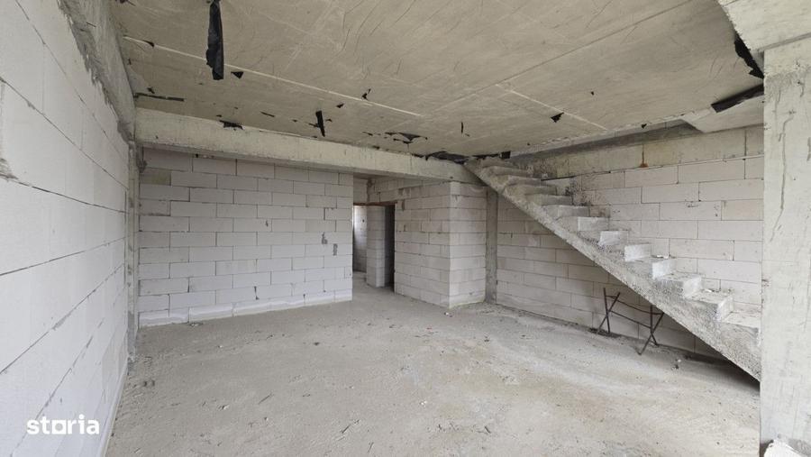 Casă cu 4 camere în Mamaia
