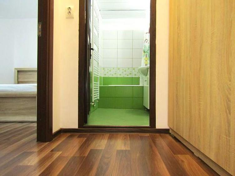 Apartament cu 2 camere semidecomandat în Micro 11