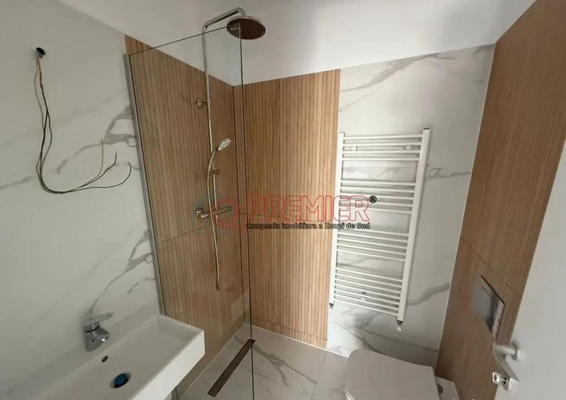 Apartament cu 3 camere decomandat în Cotroceni