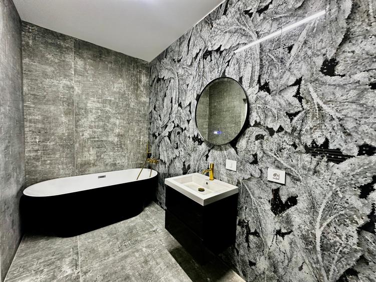 Penthouse cu 5 camere decomandat în Aviației