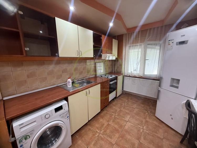 Apartament cu 2 camere semidecomandat, mobilat în Brazda lui Novac