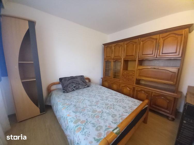 Bd. Bucuresti in spate la Profi, de la Center - apartament 2 camere! - 1