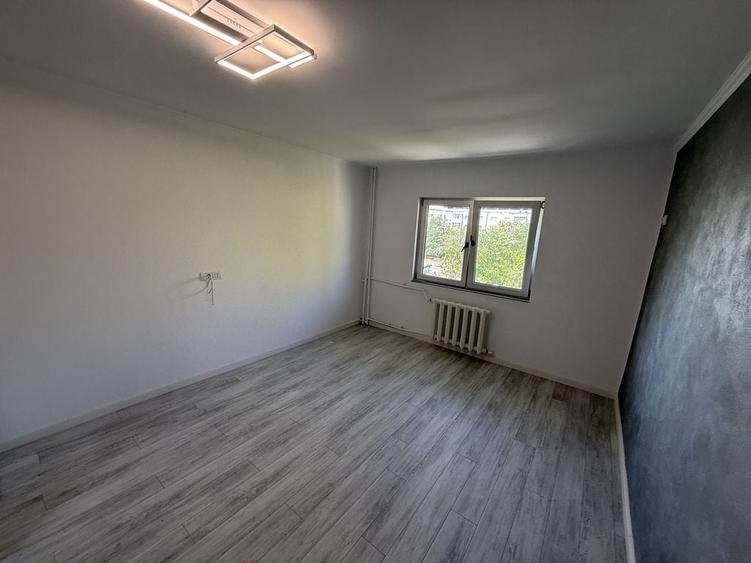 Garsonieră semidecomandată în CET