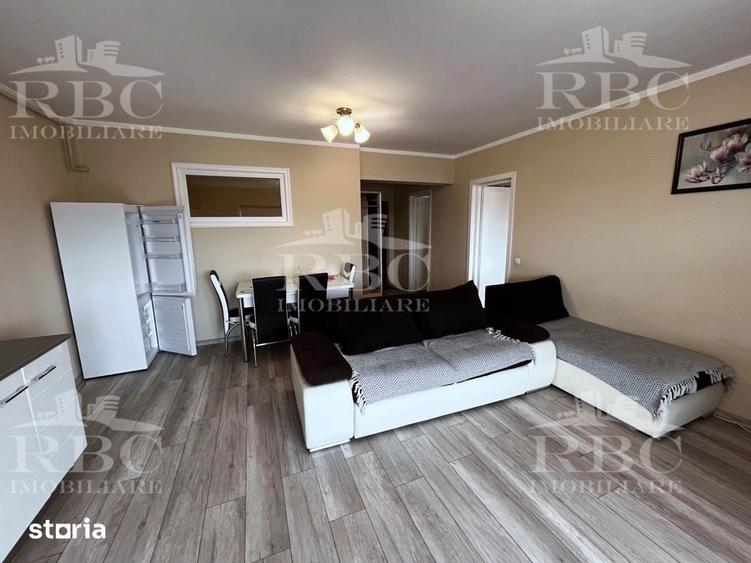 Apartament cu 3 camere semidecomandat în Între Lacuri