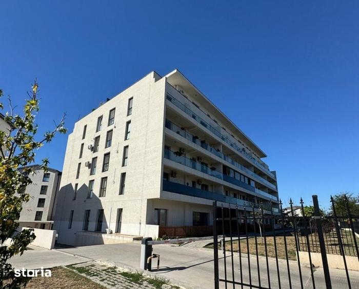 Apartament cu 3 camere semidecomandat în Chiajna
