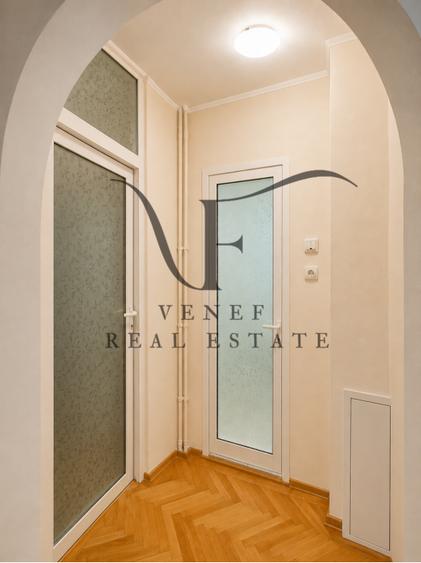 Apartament cu 3 camere semidecomandat în Iancului