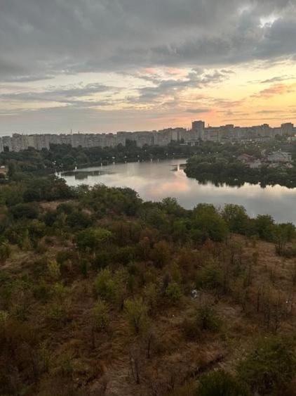 Apartament cu 2 camere în Fundeni