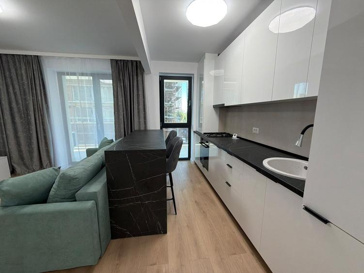 Apartament cu 2 camere decomandat în Theodor Pallady