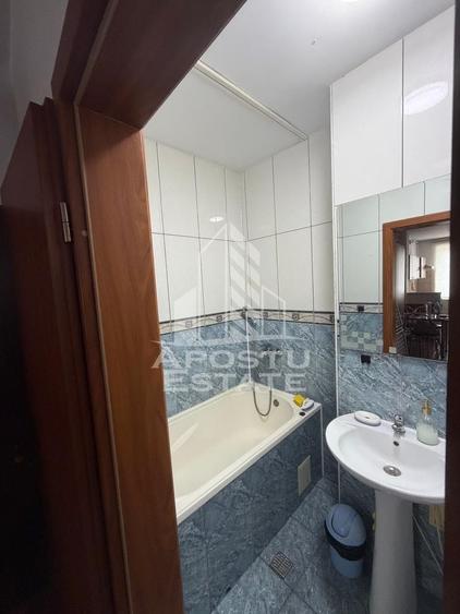 Apartament cu 2 camere decomandat, mobilat în Tipografilor