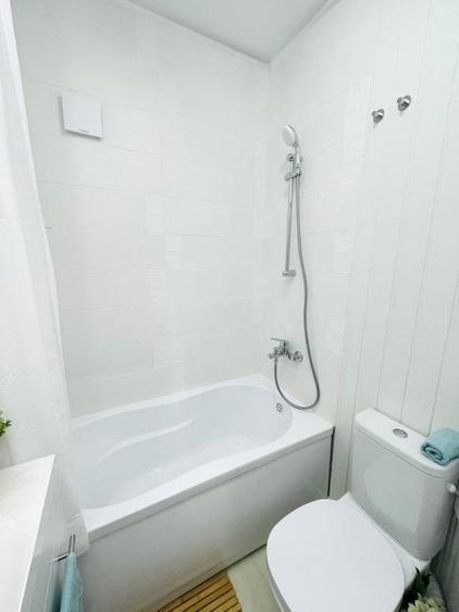 Apartament cu 2 camere semidecomandat în Regina Elisabeta