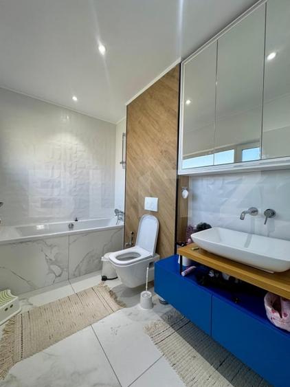 Duplex cu 4 camere cu Garaj în Iris