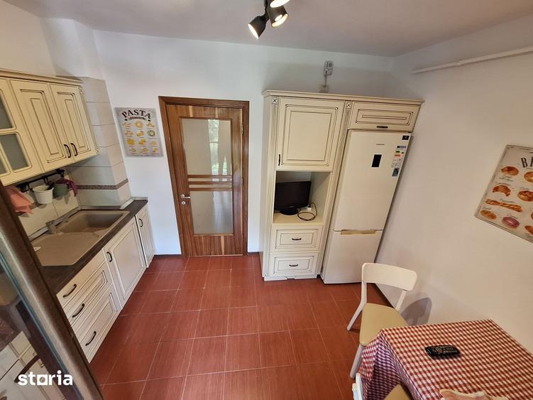 Apartament cu 2 camere decomandat în Ostroveni