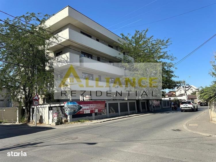 Apartament cu 2 camere în Apărătorii Patriei