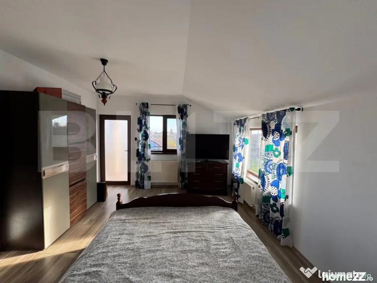 Casă cu 5 camere cu Teren 600 Mp în Răcari