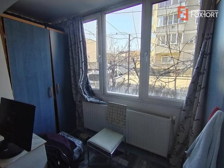 Apartament cu 3 camere, mobilat în Vlădeasa