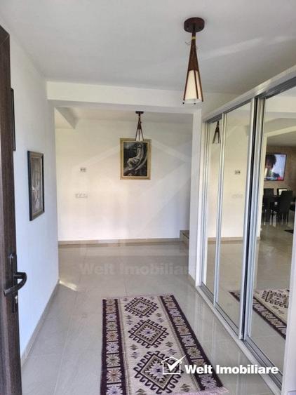 Casă individuală cu 5 camere cu Teren 2586 Mp în Iris