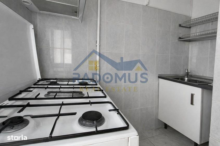 Apartament cu 2 camere, mobilat în Eroilor