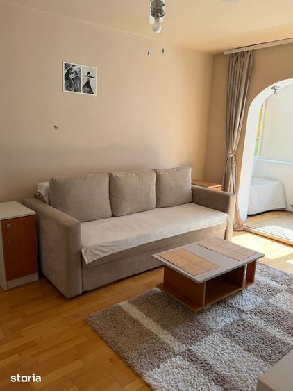Garsonieră în Valea Cetății