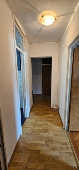 Apartament cu 3 camere decomandat, mobilat în Clucerului