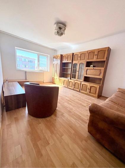 Apartament cu 2 camere decomandat în Dacia