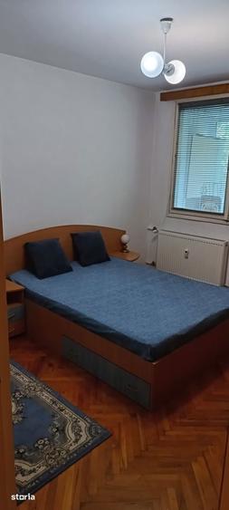 Apartament cu 2 camere decomandat în Titan
