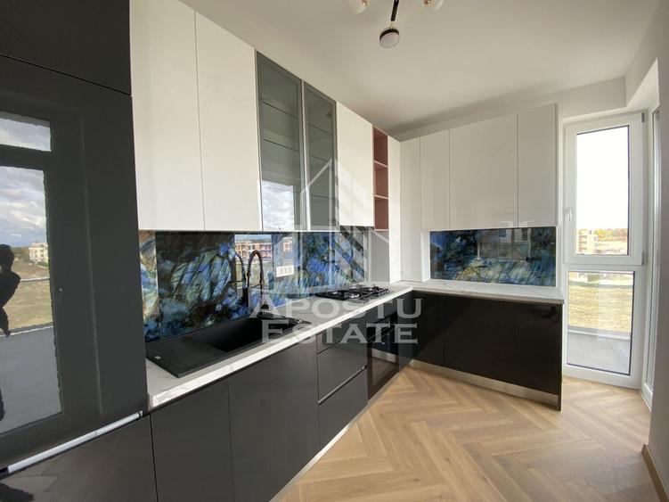 Apartament cu 3 camere decomandat, mobilat în Torontalului