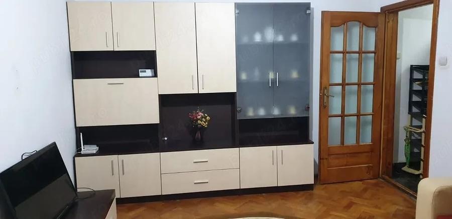 Apartament cu 2 camere semidecomandat în Dacia