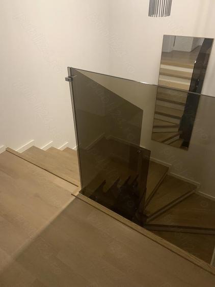Casă cu 4 camere cu Teren 250 Mp în Exterior Vest