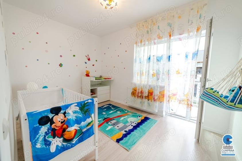 Casă cu 5 camere cu Teren 260 Mp în Cumpăna