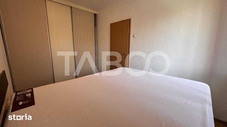 Apartament cu 2 camere semidecomandat, mobilat în Mihai Viteazul