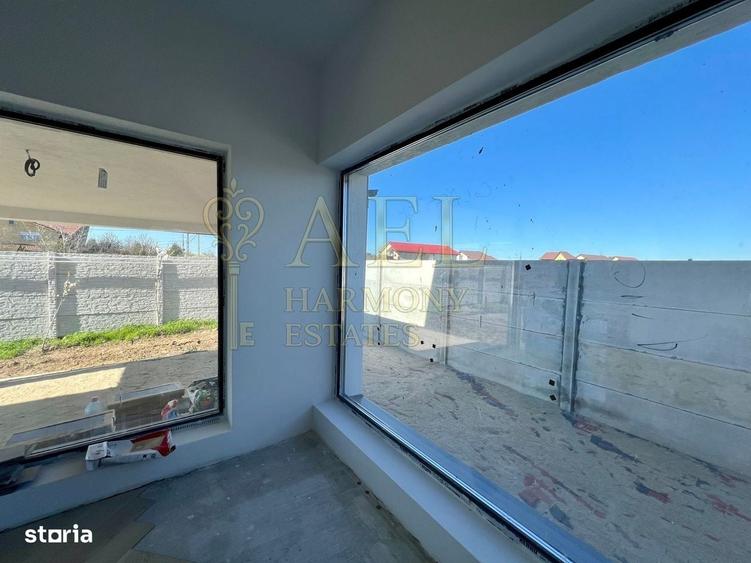 Casă cu 4 camere cu Teren 400 Mp în Domnești