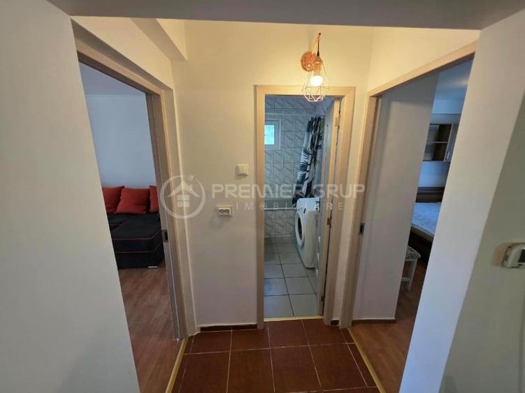 Apartament cu 2 camere decomandat în Nicolina