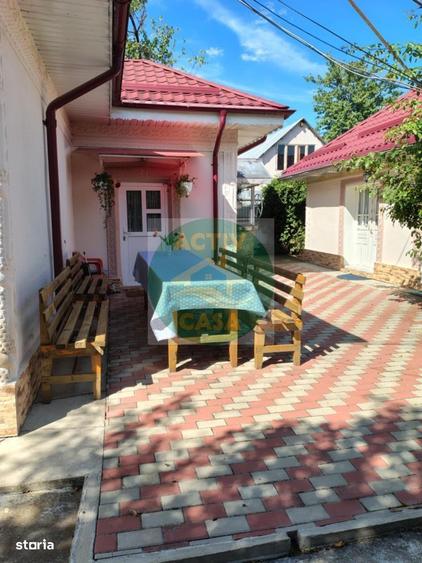 Casă cu 4 camere în Central