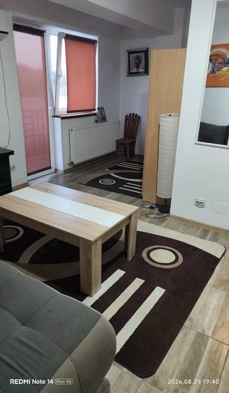 Garsonieră decomandată în Central