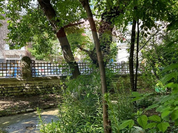 Apartament cu 2 camere decomandat, mobilat în Dacia