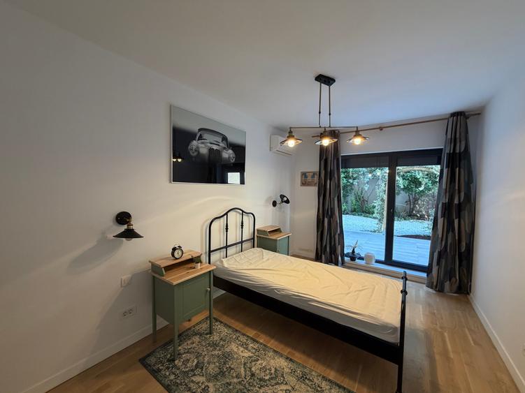 Apartament cu 3 camere decomandat în Domenii
