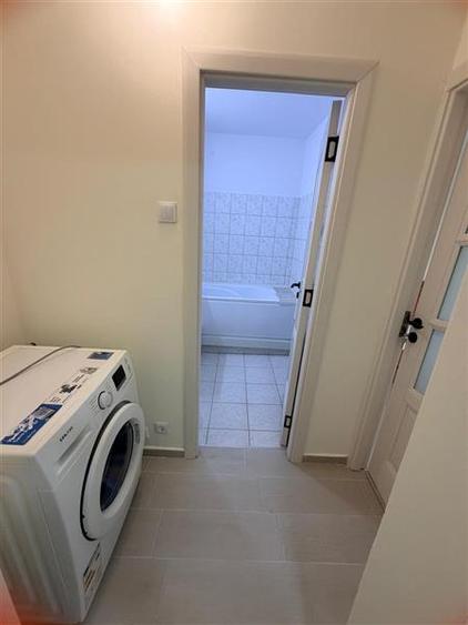 Apartament cu 2 camere decomandat, mobilat în Dacia