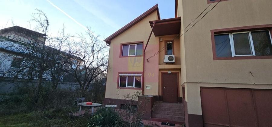 Casă individuală cu 5 camere cu Canalizare în Bucureștii Noi