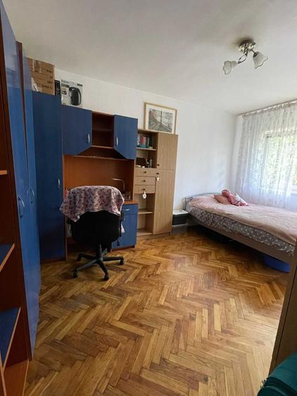 Garsonieră decomandată în Grigorescu