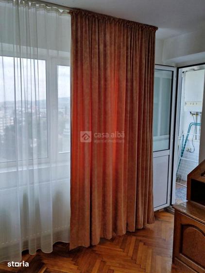 Apartament cu 3 camere, mobilat în Bd. Independenței
