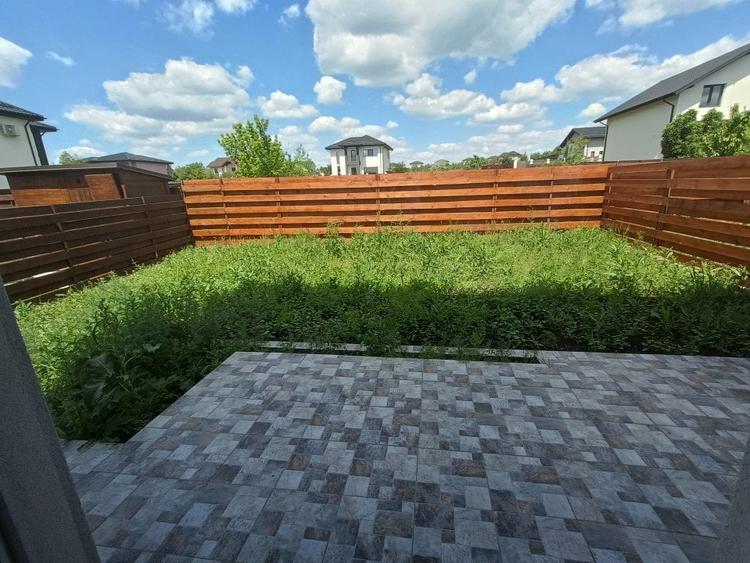 Casă cu 4 camere cu Canalizare în Popas Păcurari