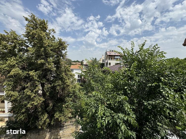 Casă cu Teren 204 Mp în Dorobanți