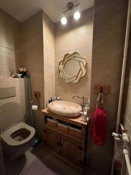 Apartament cu 3 camere decomandat în 13 Septembrie