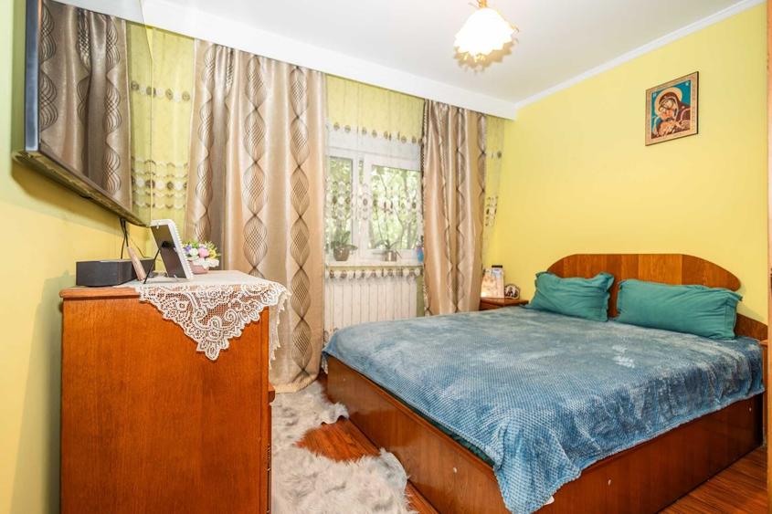 Apartament cu 2 camere decomandat în Poarta 6