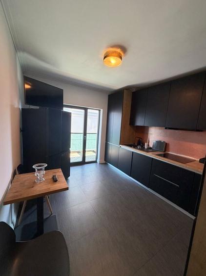 Apartament cu 4 camere, mobilat în Lacul Tei