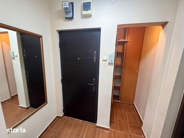 Apartament cu 2 camere semidecomandat în Tomis Nord