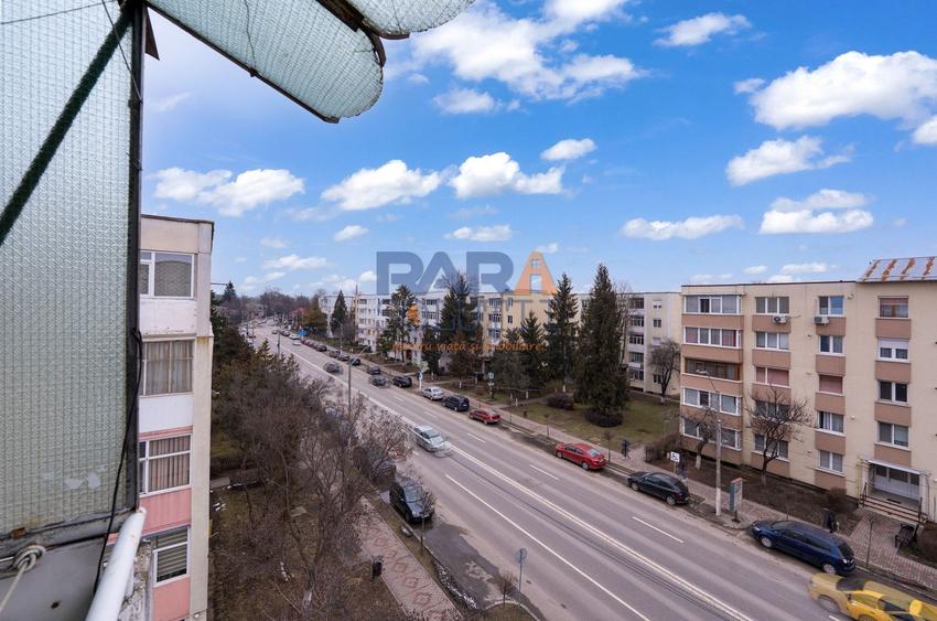 Apartament cu 4 camere decomandat în Ultracentral