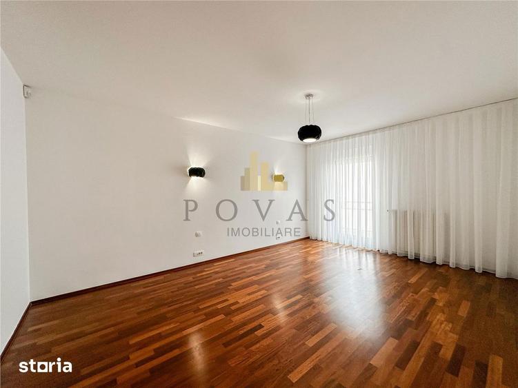 Apartament cu 4 camere decomandat, mobilat în Băneasa
