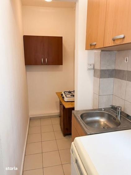 82 mp, DEMISOL 2 GARSONIERE SEPARATE, zona Petrom, Baciu - 1