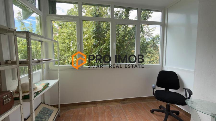 Apartament cu 3 camere decomandat, mobilat în 1 Decembrie